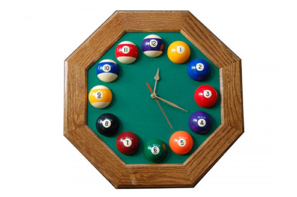 Billard Wanduhr